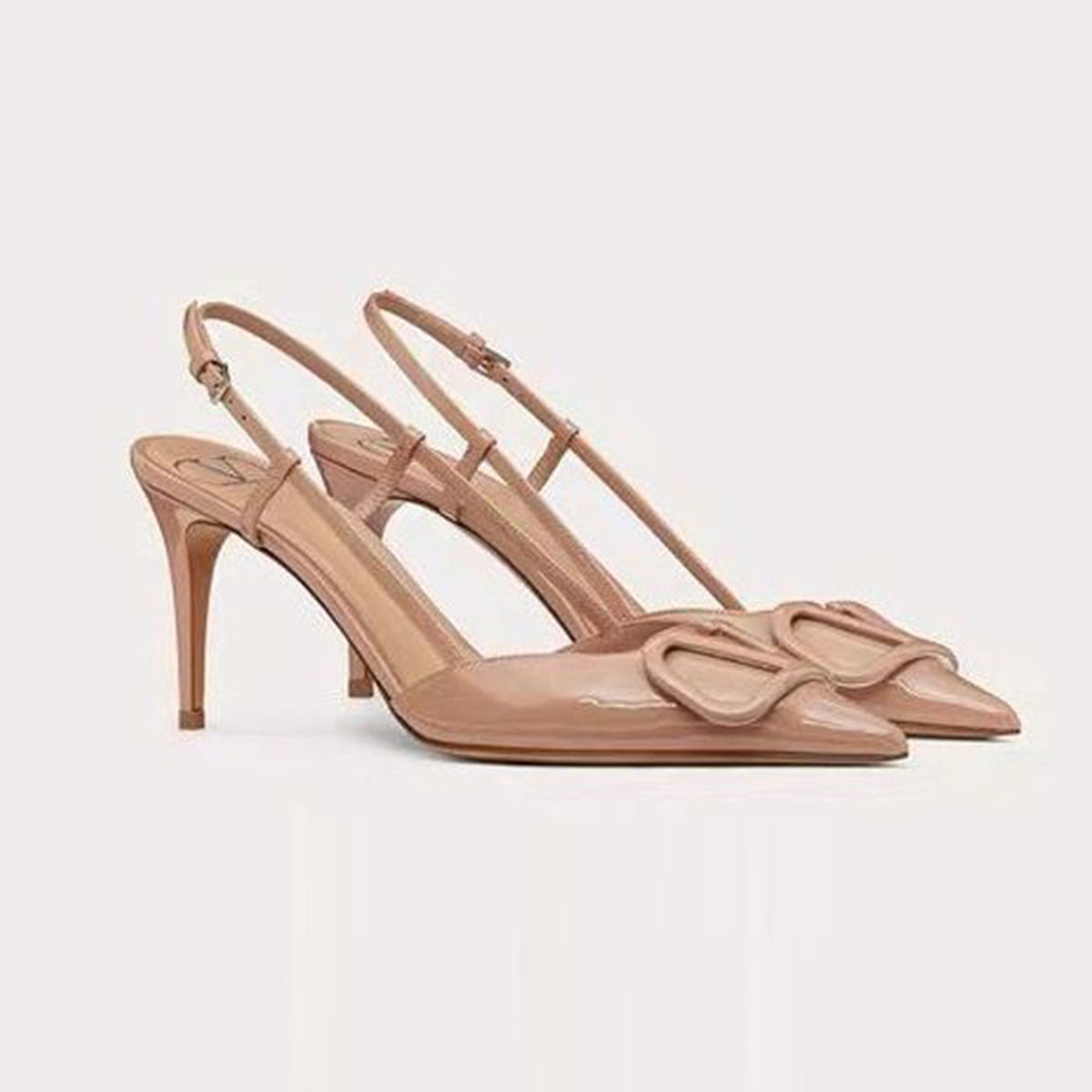 New stylish and minimalist sandals PD10041016