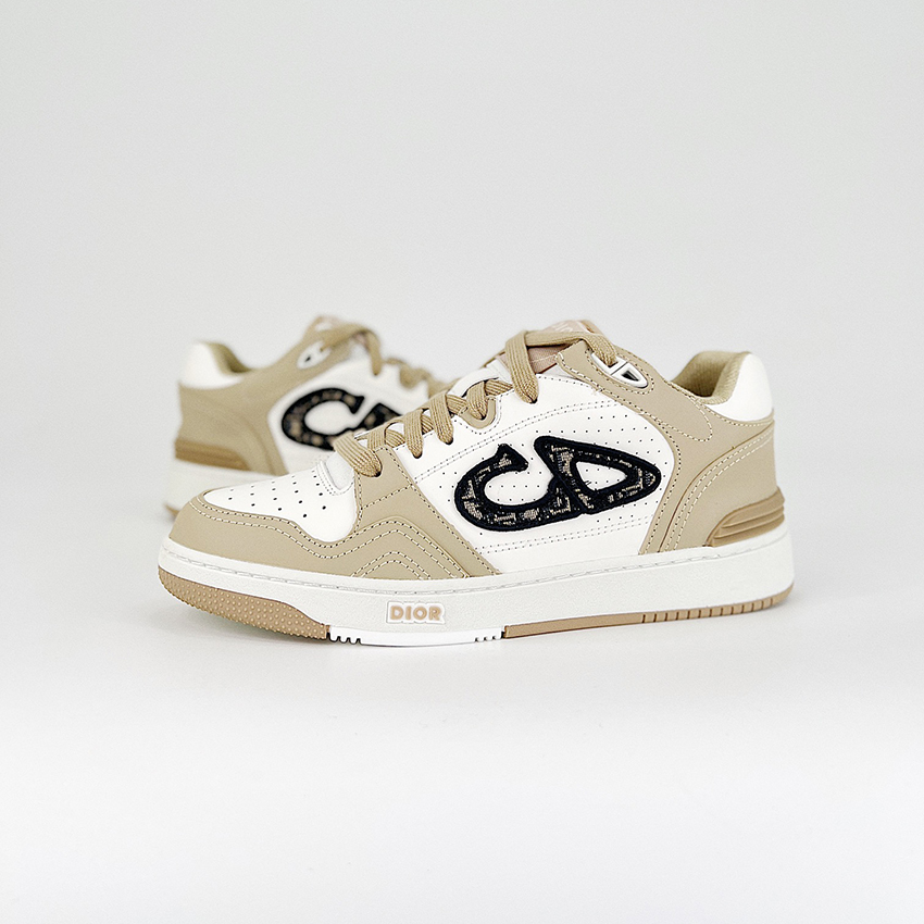 Low-top sneakers 951266