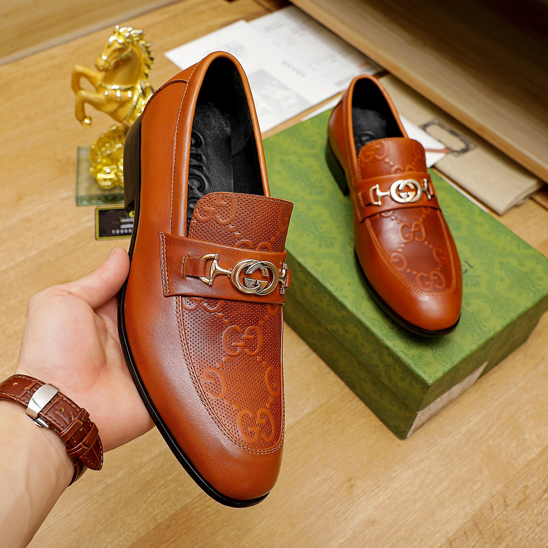 Orange G letters pattern formal dress slip on shoes
