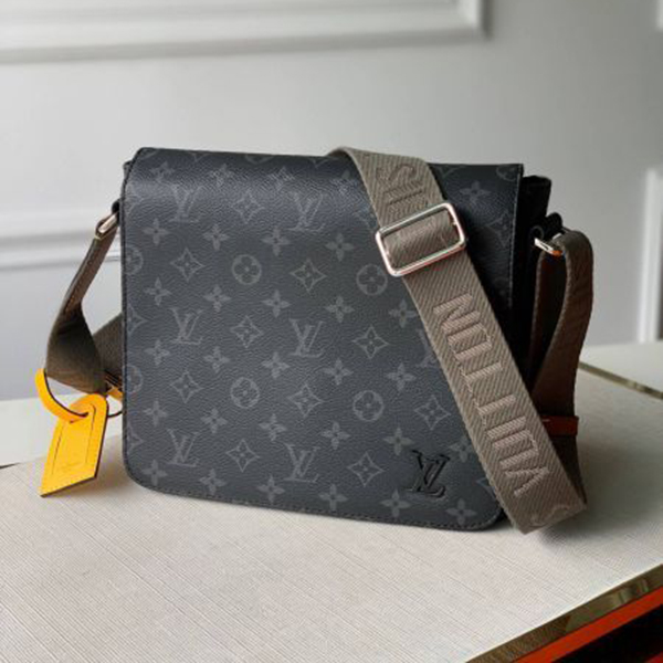 New fashion all-match one-shoulder diagonal high-end messenger bag V02