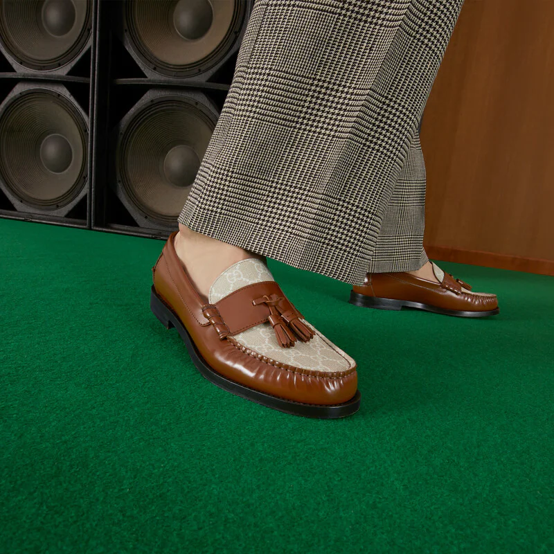 loafer with tassel