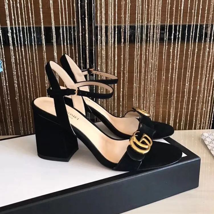 New Fashion Versatile Ladies Fashion Sandals(4 colors) XC0403245