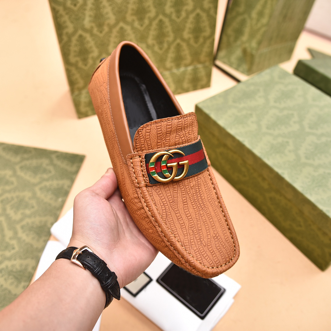 Fashion roots stripes formal dress slip on shoes