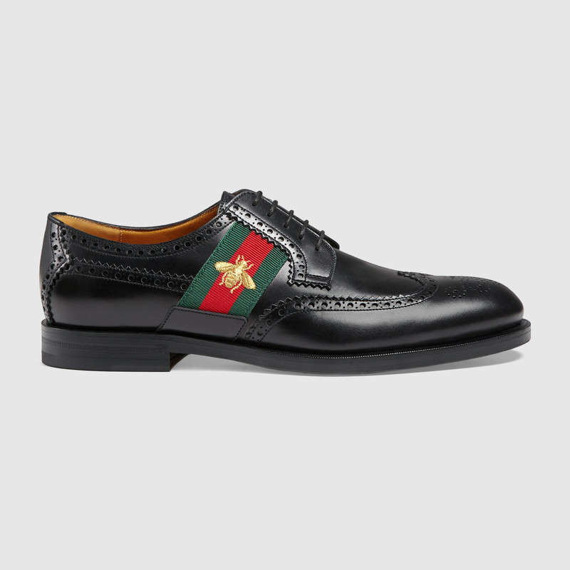 Lace-up dress shoes