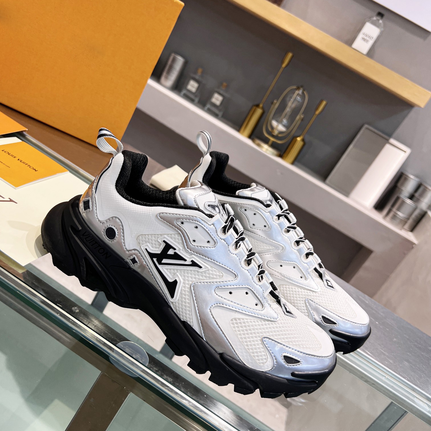 Couple High Quality Fashion Sneakers 03066