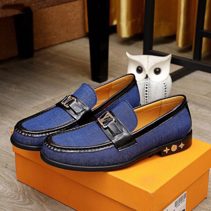 New blue fashion slip-on shoes
