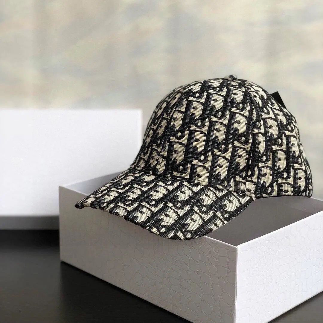 Luxury fashion brand hats S021