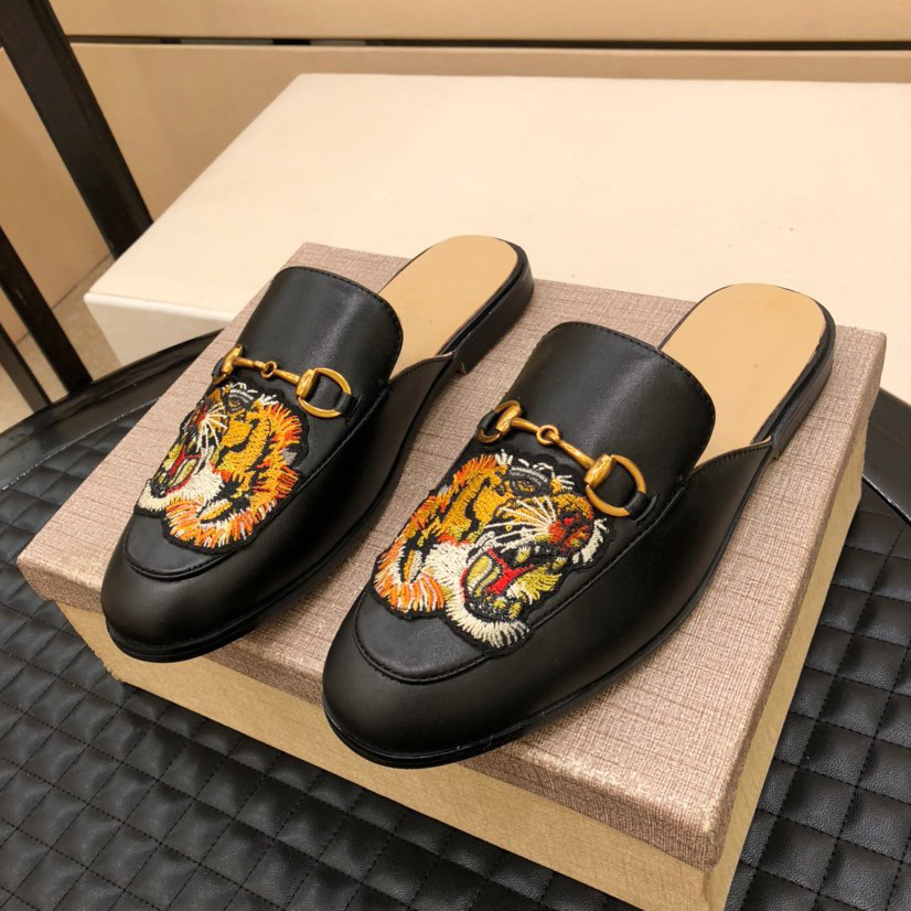 Men's Classic Lightweight Rubber Flexible Half Slippers-1