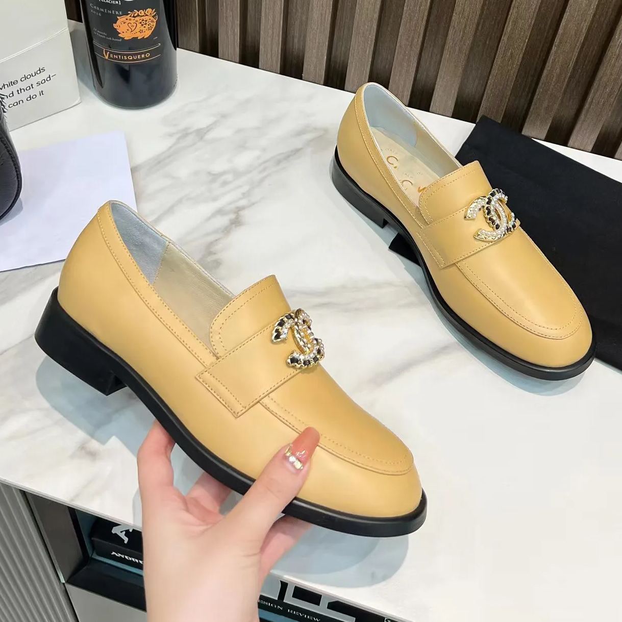 23 Womens aktuelle Top-CL-Loafer