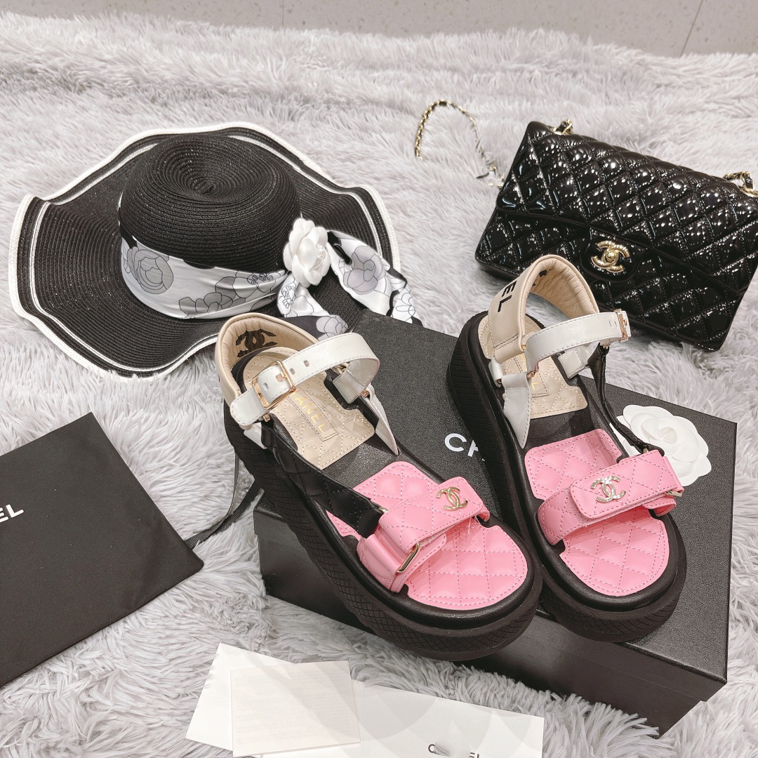 CL Holiday Color Platform Sandals XC16062301
