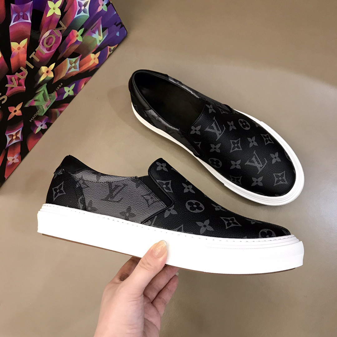 Black classic new men's and women's casual slip-on shoes