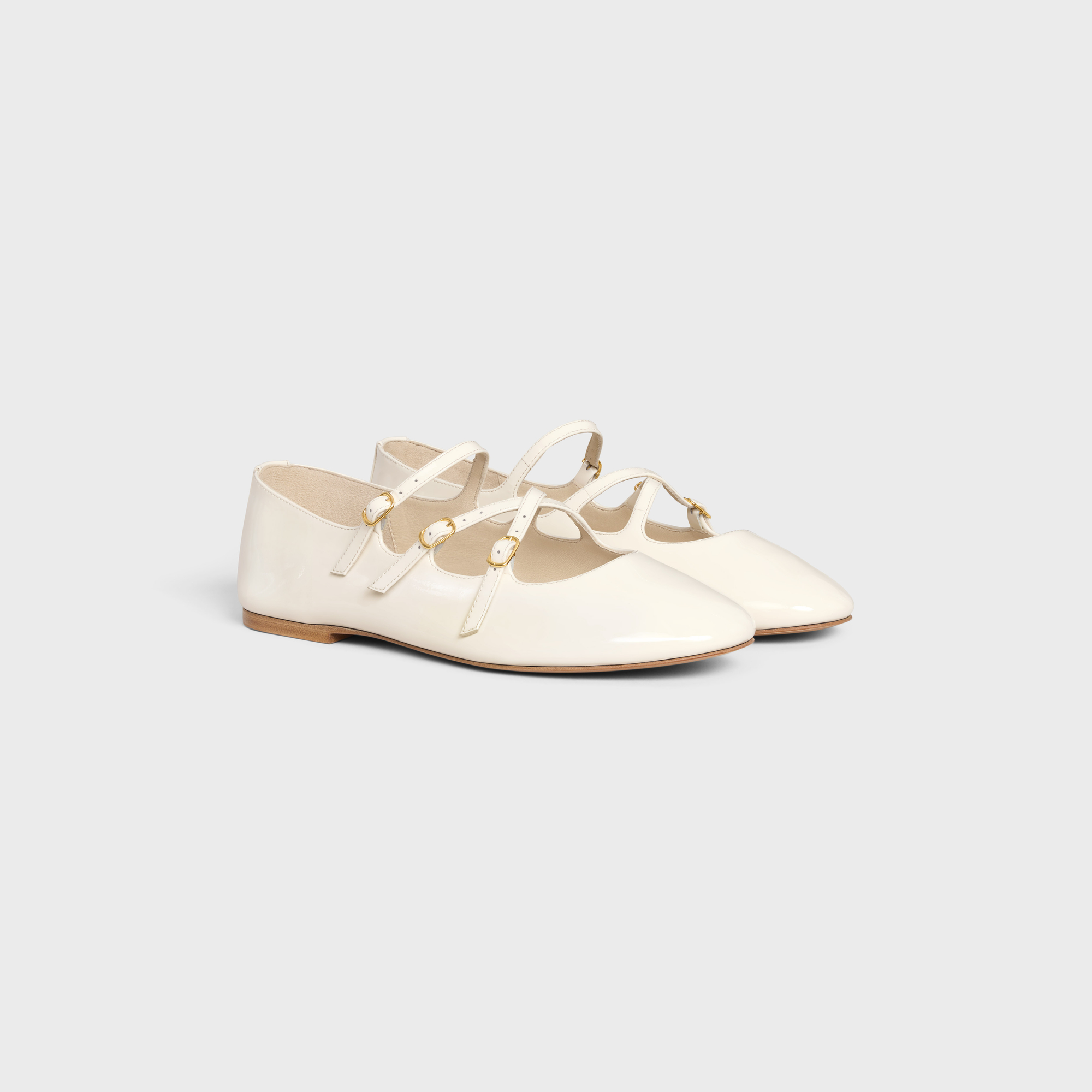 CE CRISS-CROSS PATENT CALFSKIN FLAT SHOES