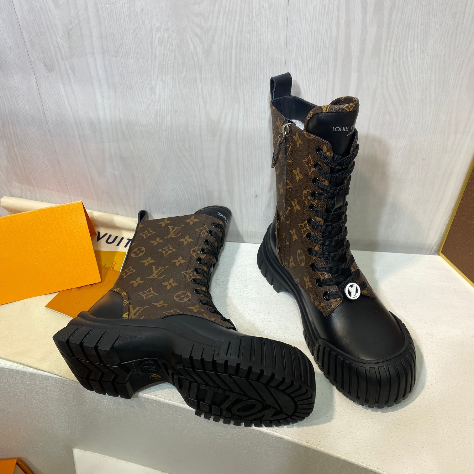 new fashion women's shoes versatile ankle boots S02