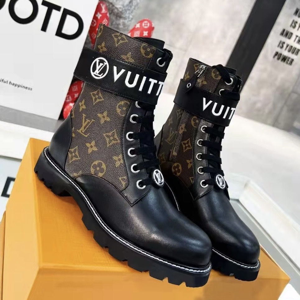 Martin boots women's new leather short boots flat side zipper letter belt niche simple fashion all-match single boots