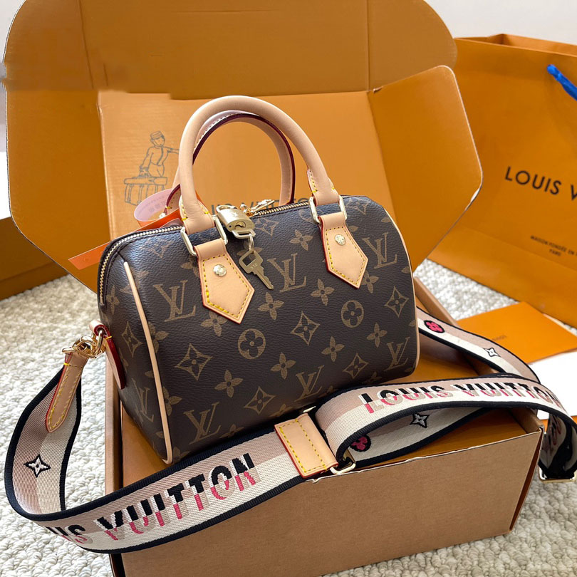 High Quality Wide Strap Pillow Bag