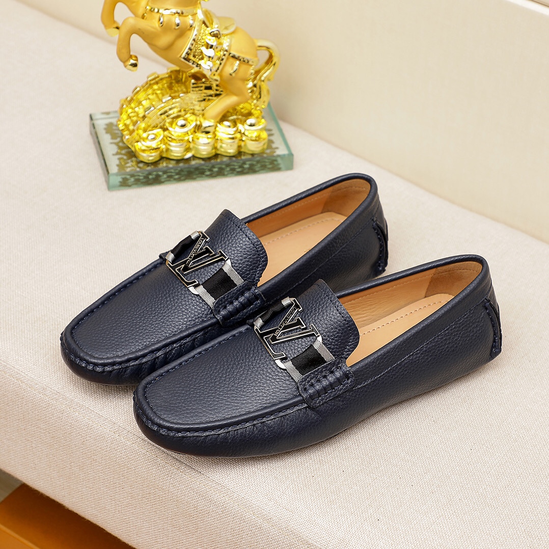 Blue V Logo Classic Loafers WS003
