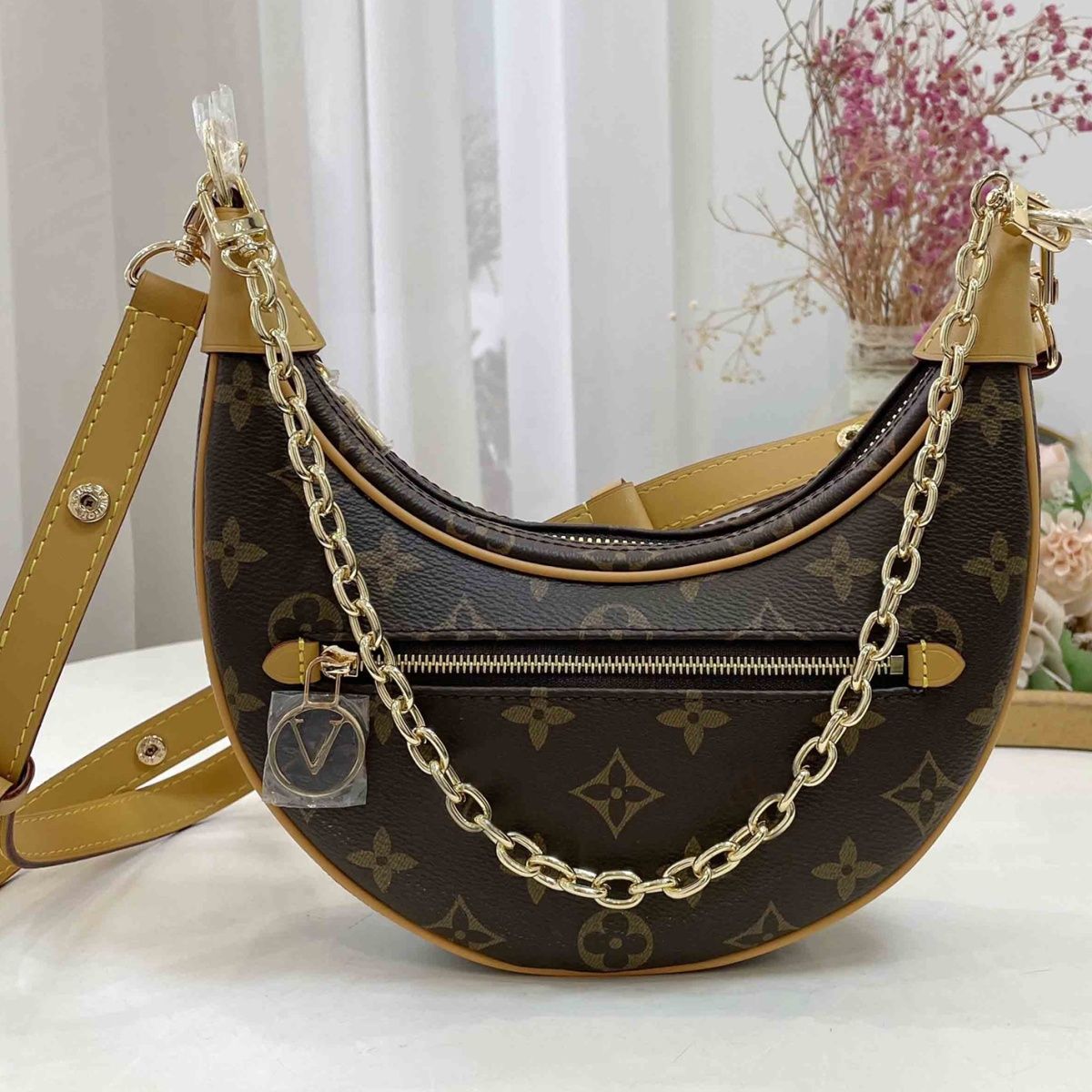 2022 New Fashion Moon Style Femal Bags