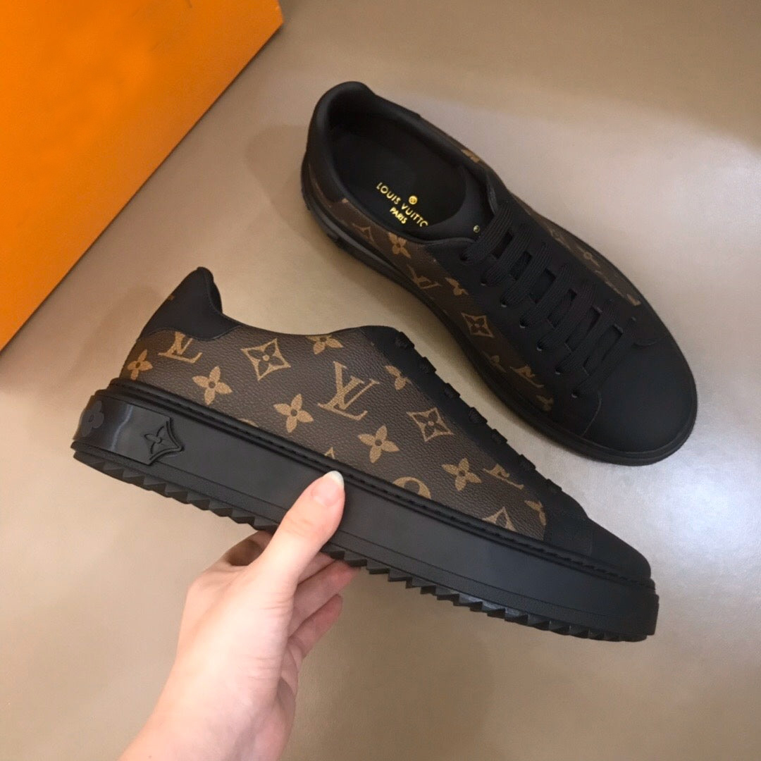 Fashion classic stitching pattern black men's casual sneakers
