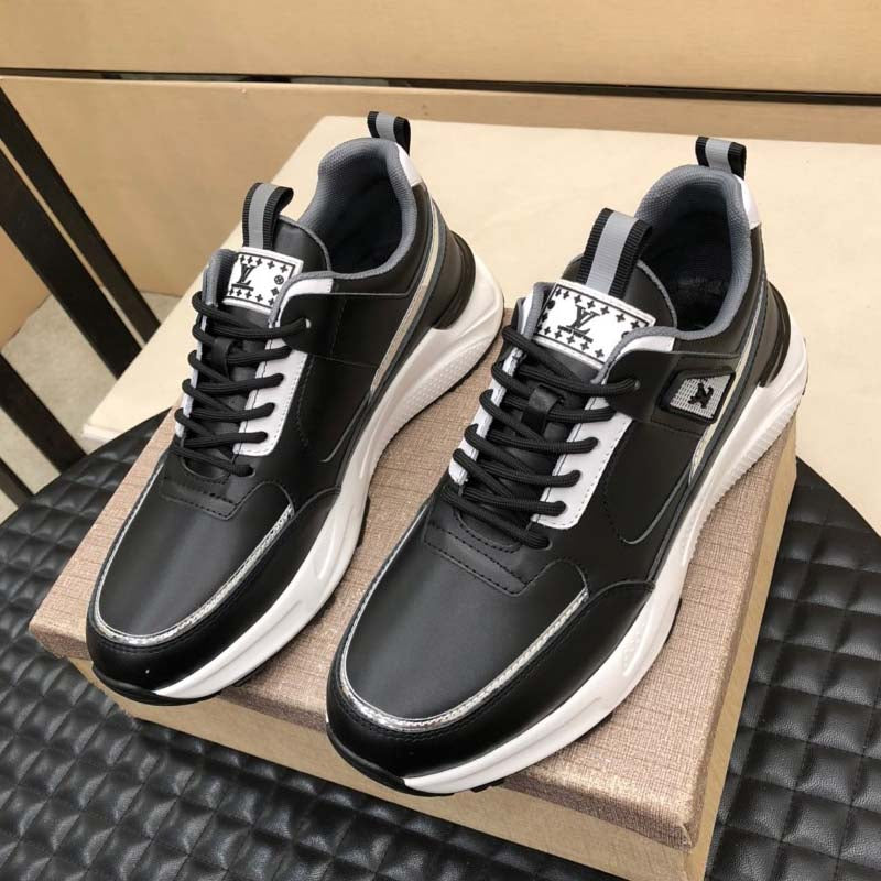 Head layer cowhide, sheepskin interior pad, simple men's shoes