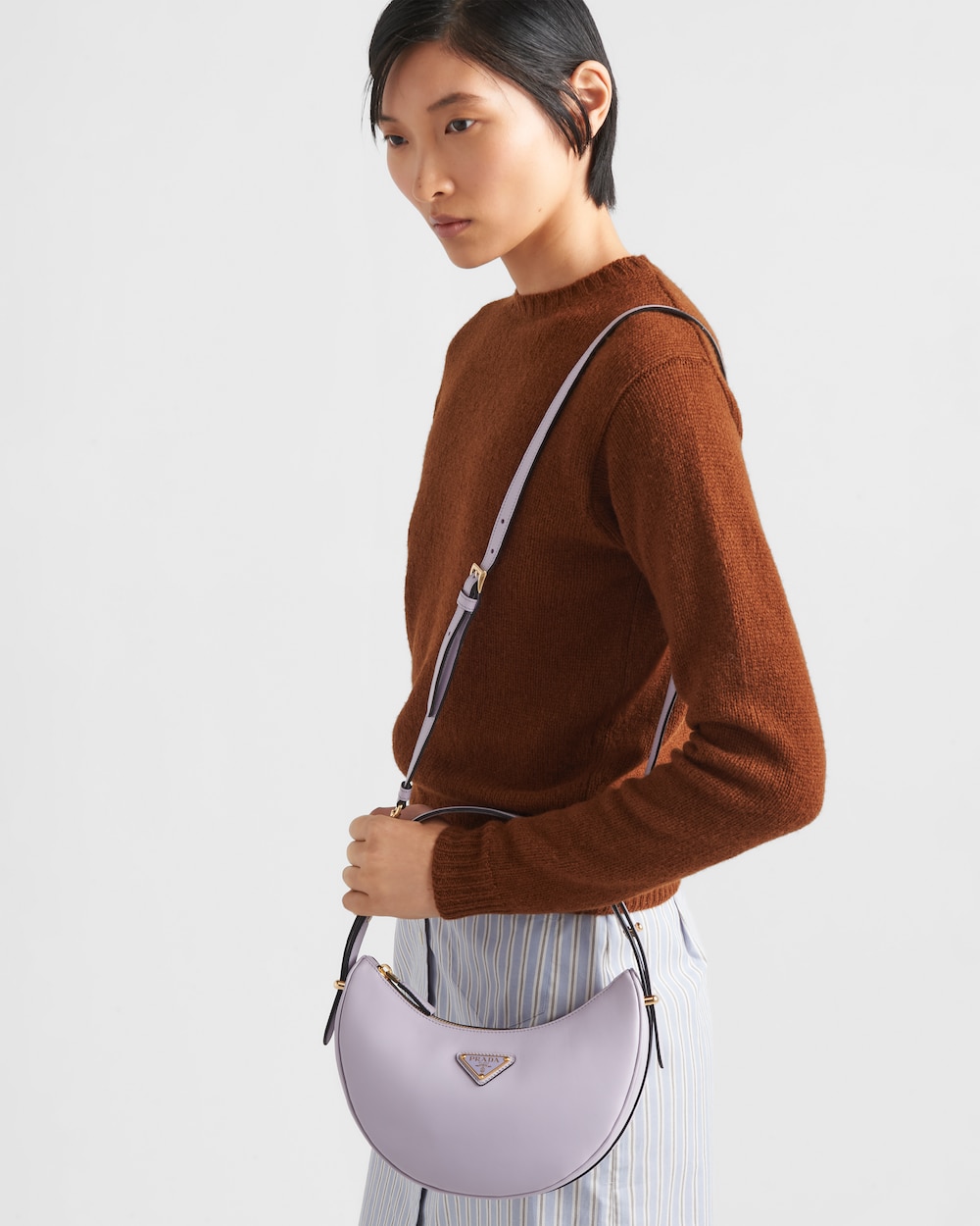 Arqué leather shoulder bag