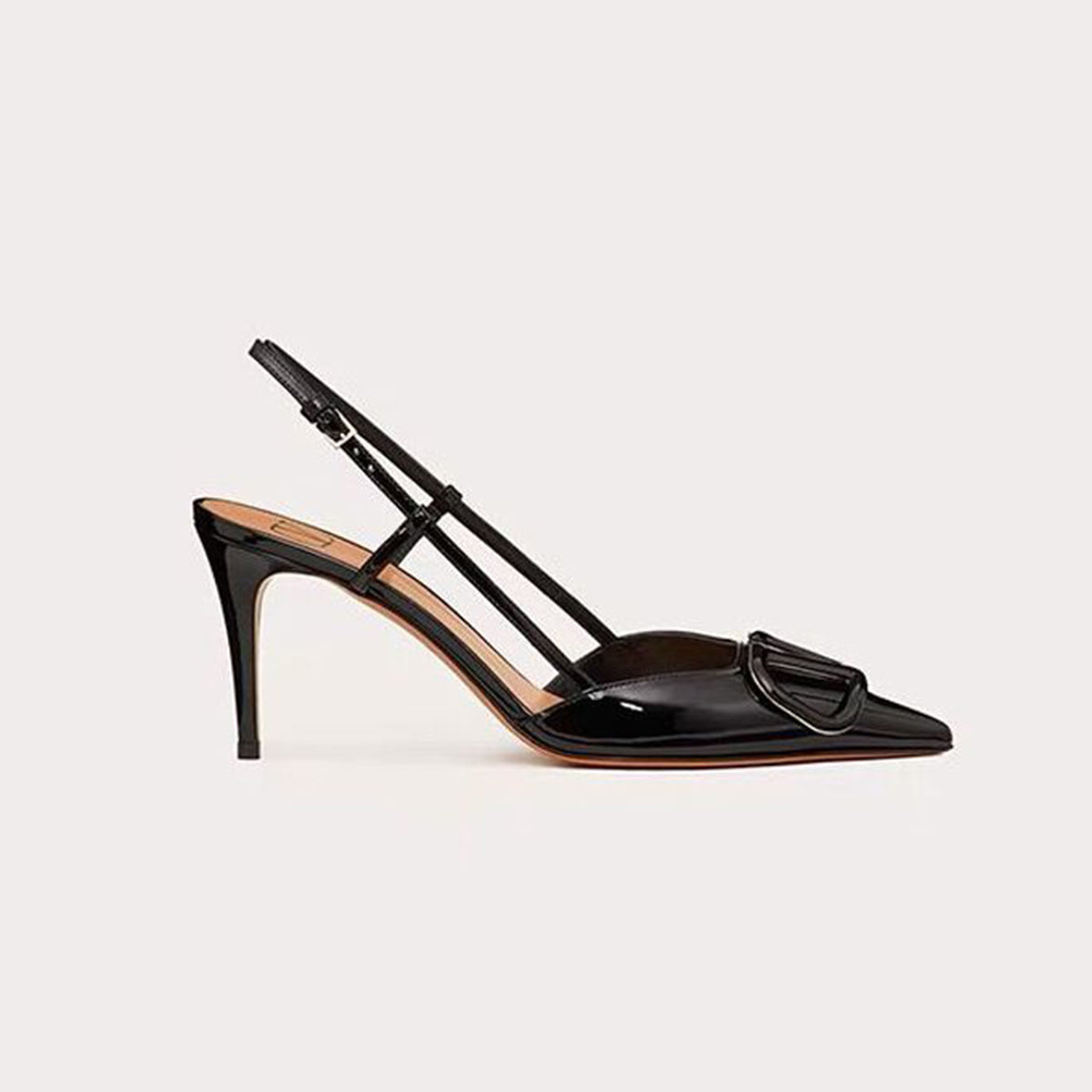 New stylish and minimalist sandals PD10041016