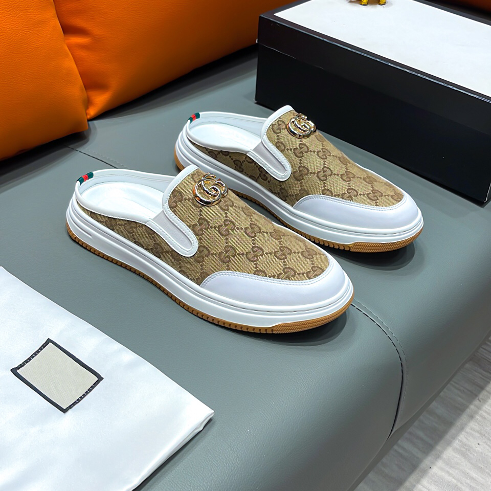New fashion casual slippers