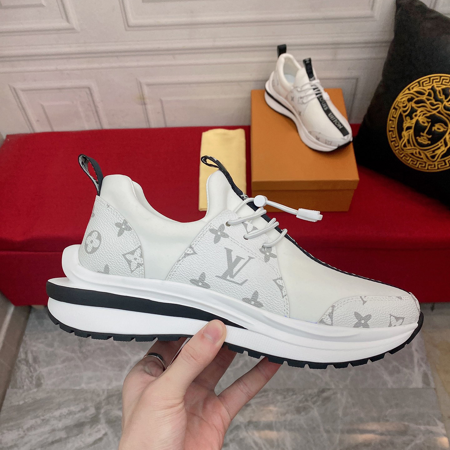 Classic Brand White Men's Sneakers