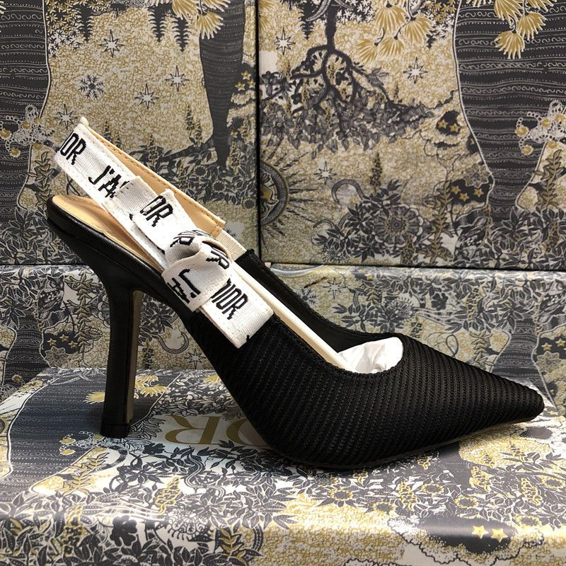 Harajuku Stripe D Letter Pointed Toe Pumps