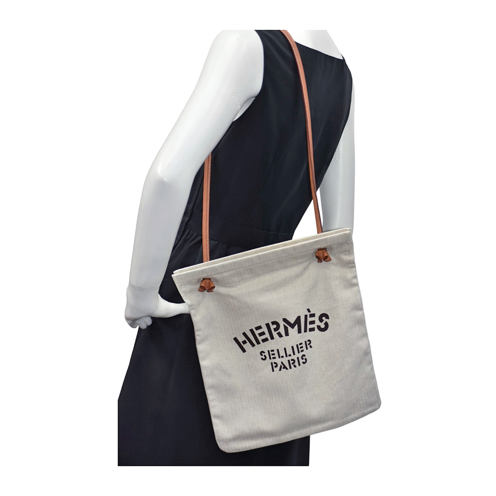 Aline grooming Bag 083036
