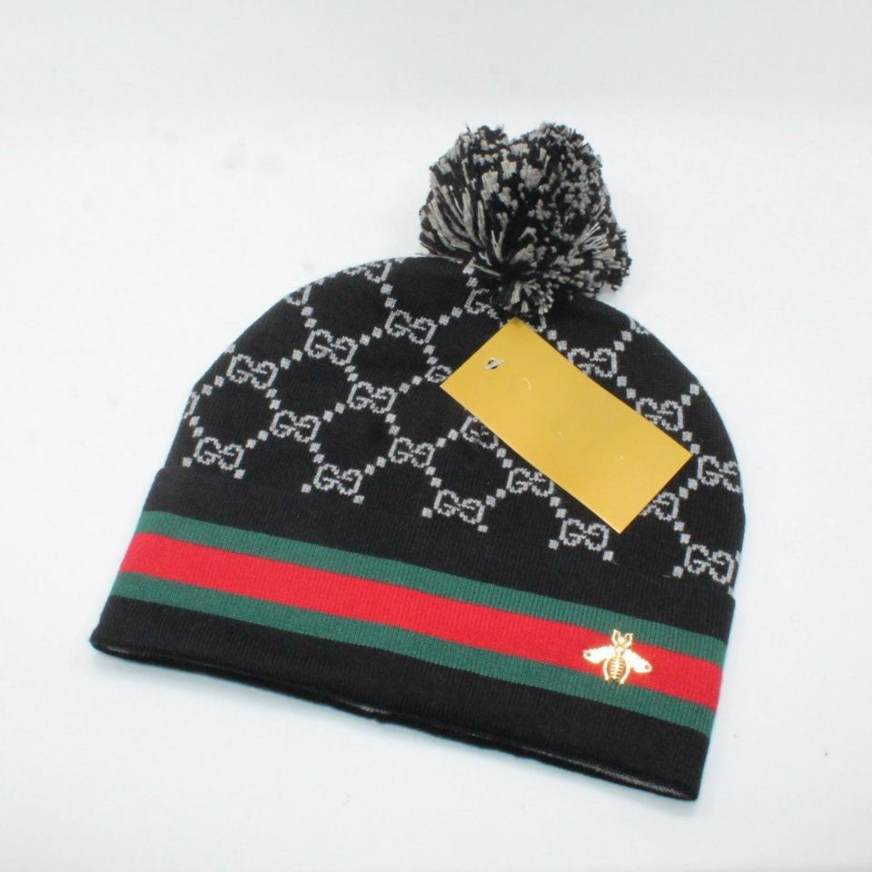 New Alphabet trendy wool with the same pullover knitted hat