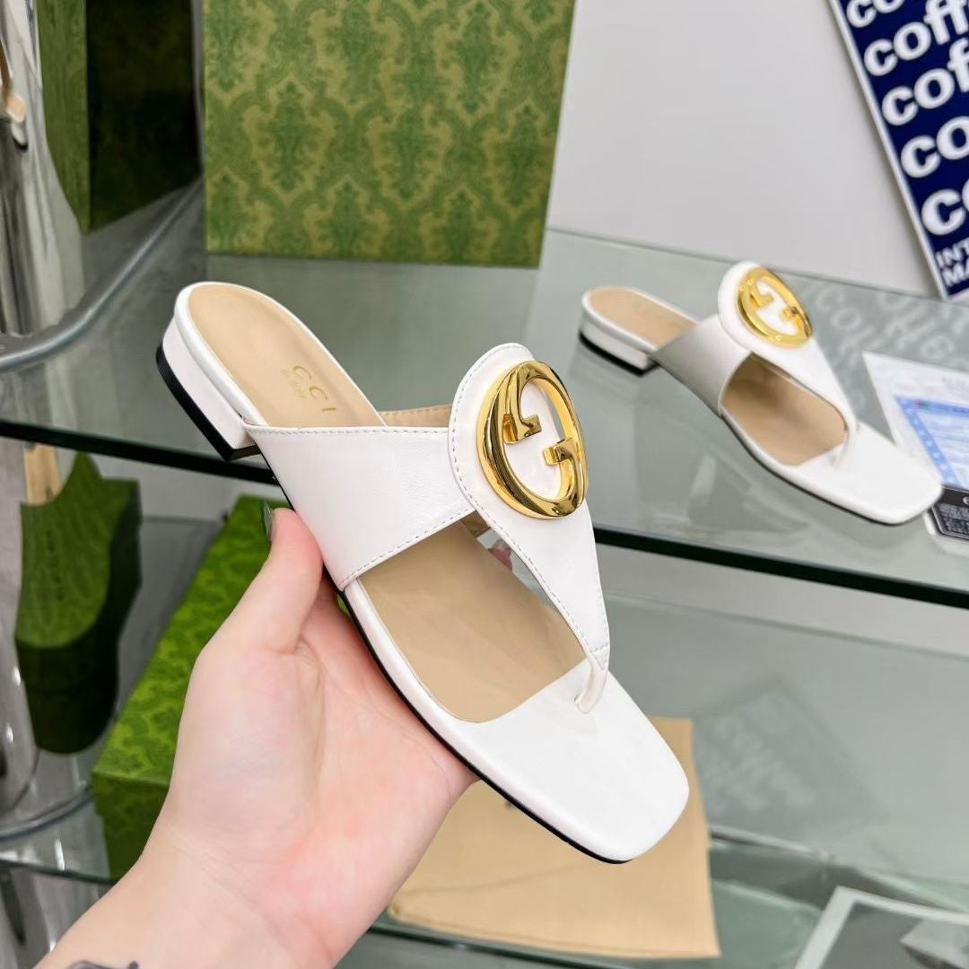 Fashion new Flip-flops square head sandals PD10062643