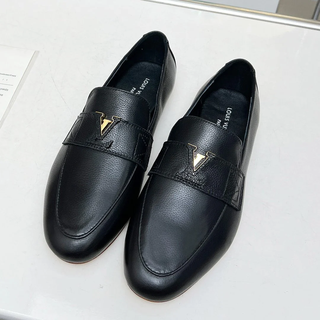 New fashionable and versatile classic loafers 1024011606