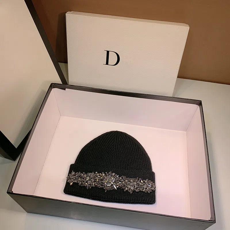 New heavy handmade rhinestone knitted hat Japanese all-match black woolen hat autumn and winter travel warm ear protection hat