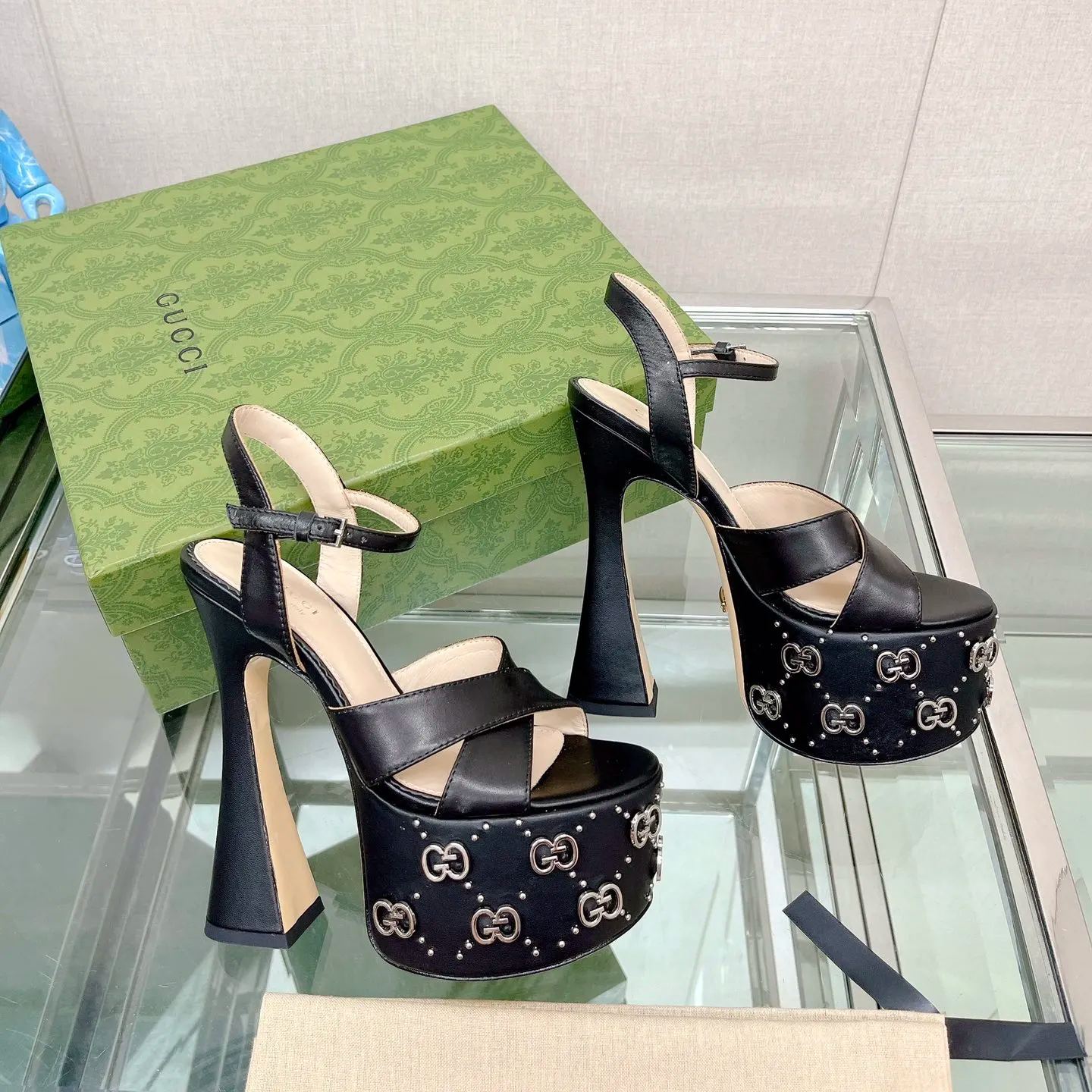 23 Ladies fashion luxury high heels S012