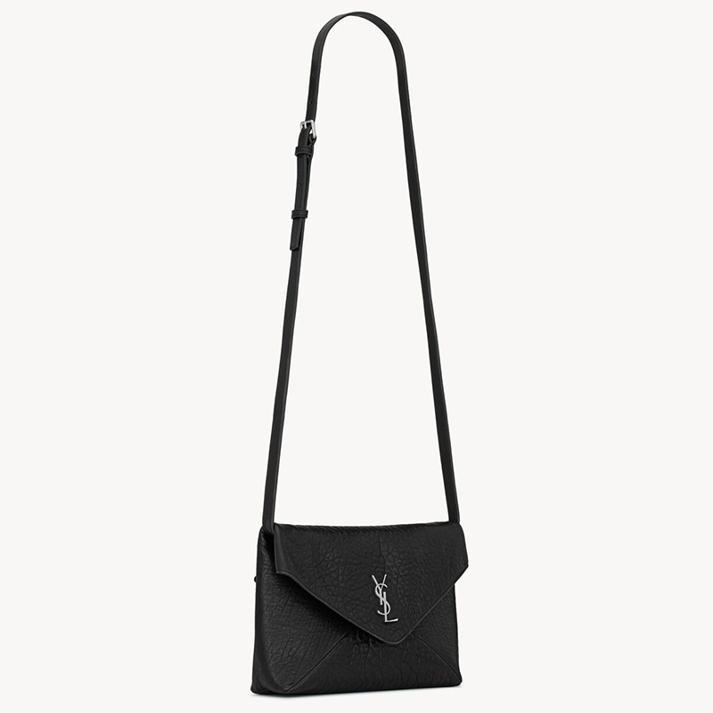 CASSANDRE ENVELOPE MESSENGER IN LAMBSKIN IU1000