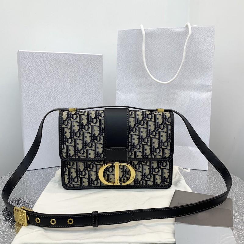 D 30 Montaigne r Oblique Bag Blue