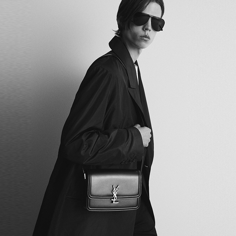 SOLFERINO MEDIUM SATCHEL IN SMOOTH LEATHER 0E1000