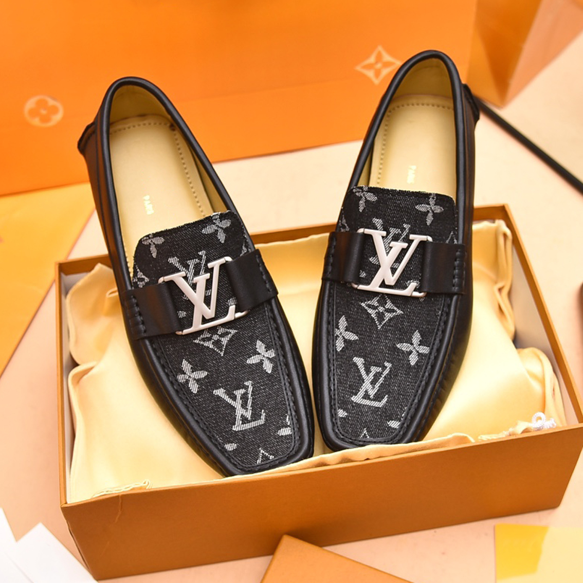 New brand letter pattern slip-on shoes