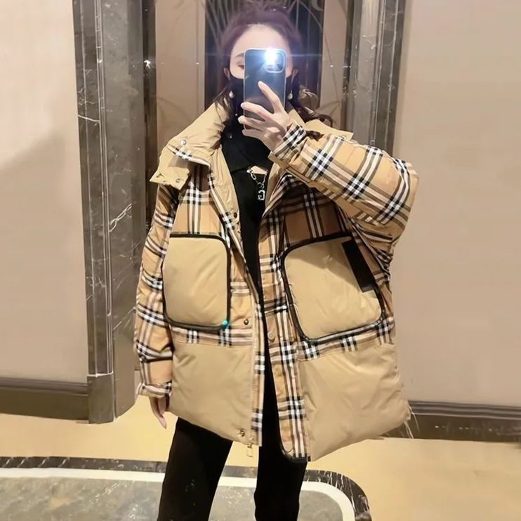 23 New Style B Plaid Fashion Down Jacket PD0423101801