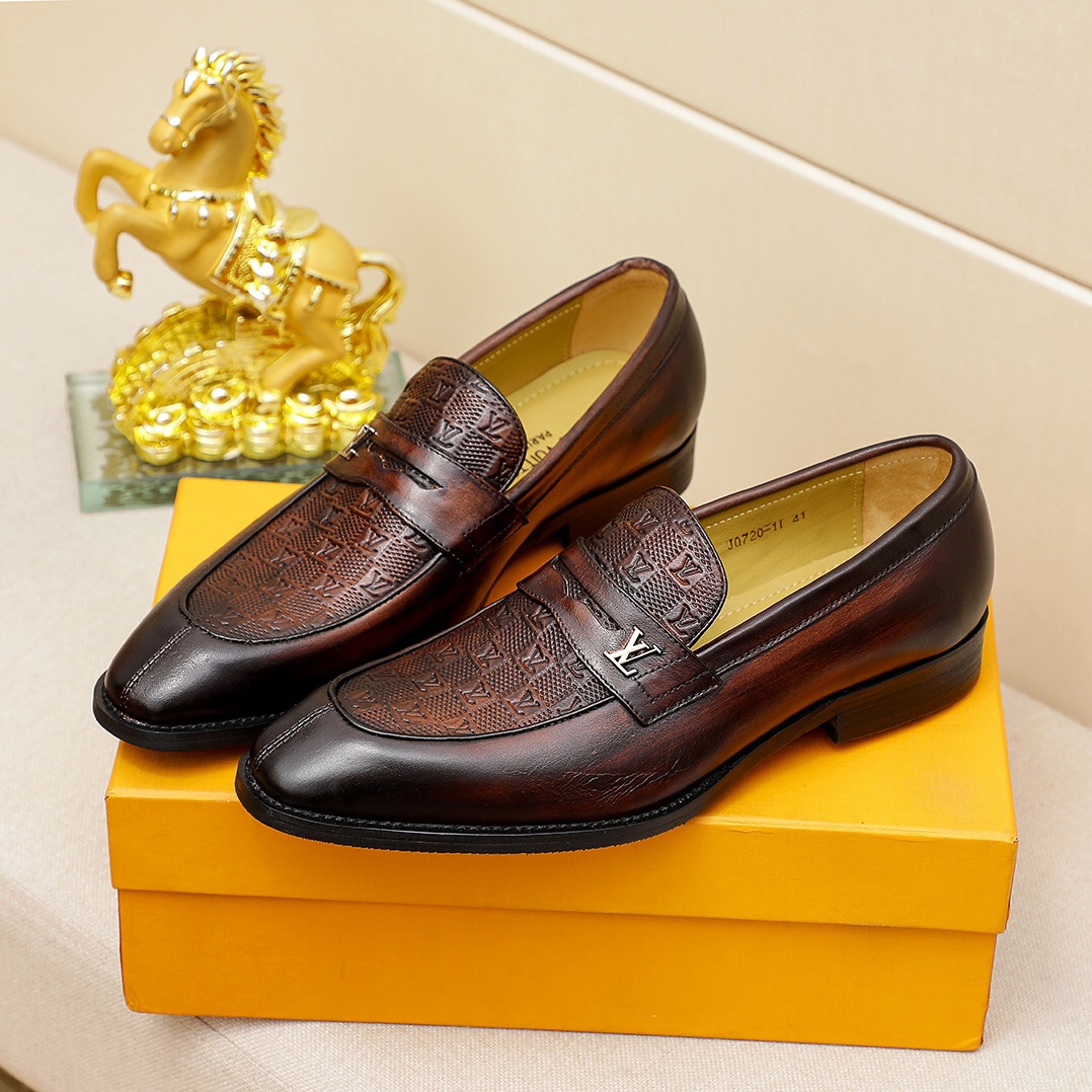 All V logo check brown formal dress slip-on shoes