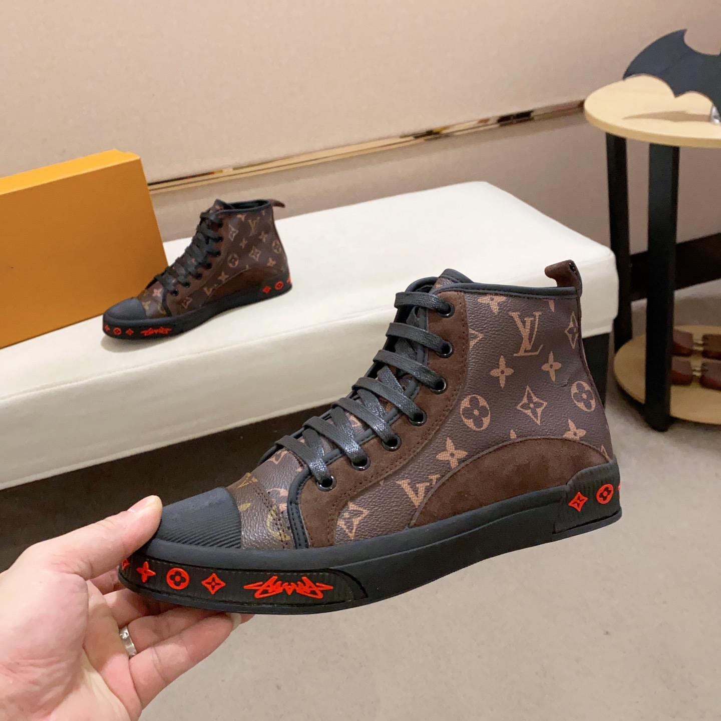 New Fashion Men's Classic Sneakers High Top Sneakers