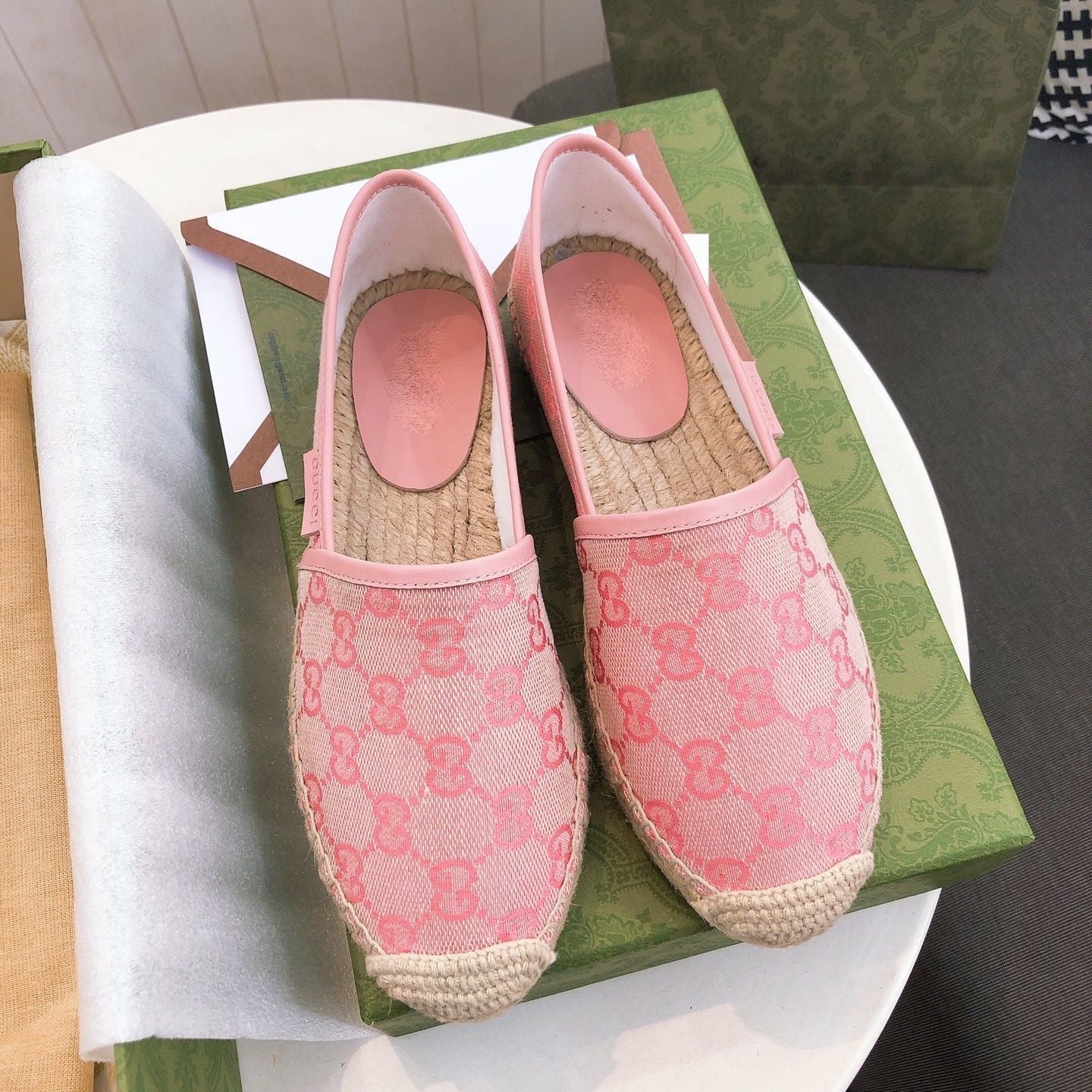 G Fashion trend grass woven shoes PD12052402