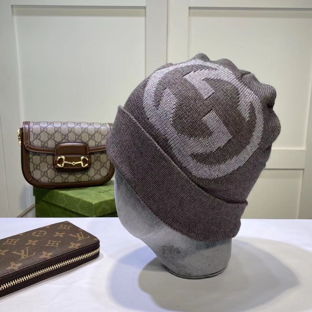 Winter letter embroidery knitted beanie hat