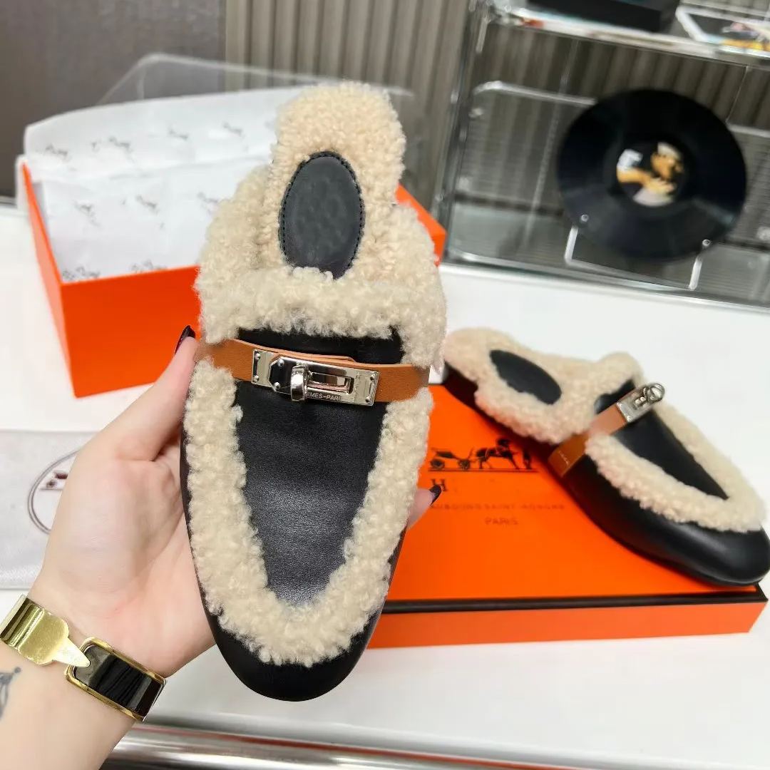 23 New Top Quality HMS Slippers Sherpa Mules XC0423101608