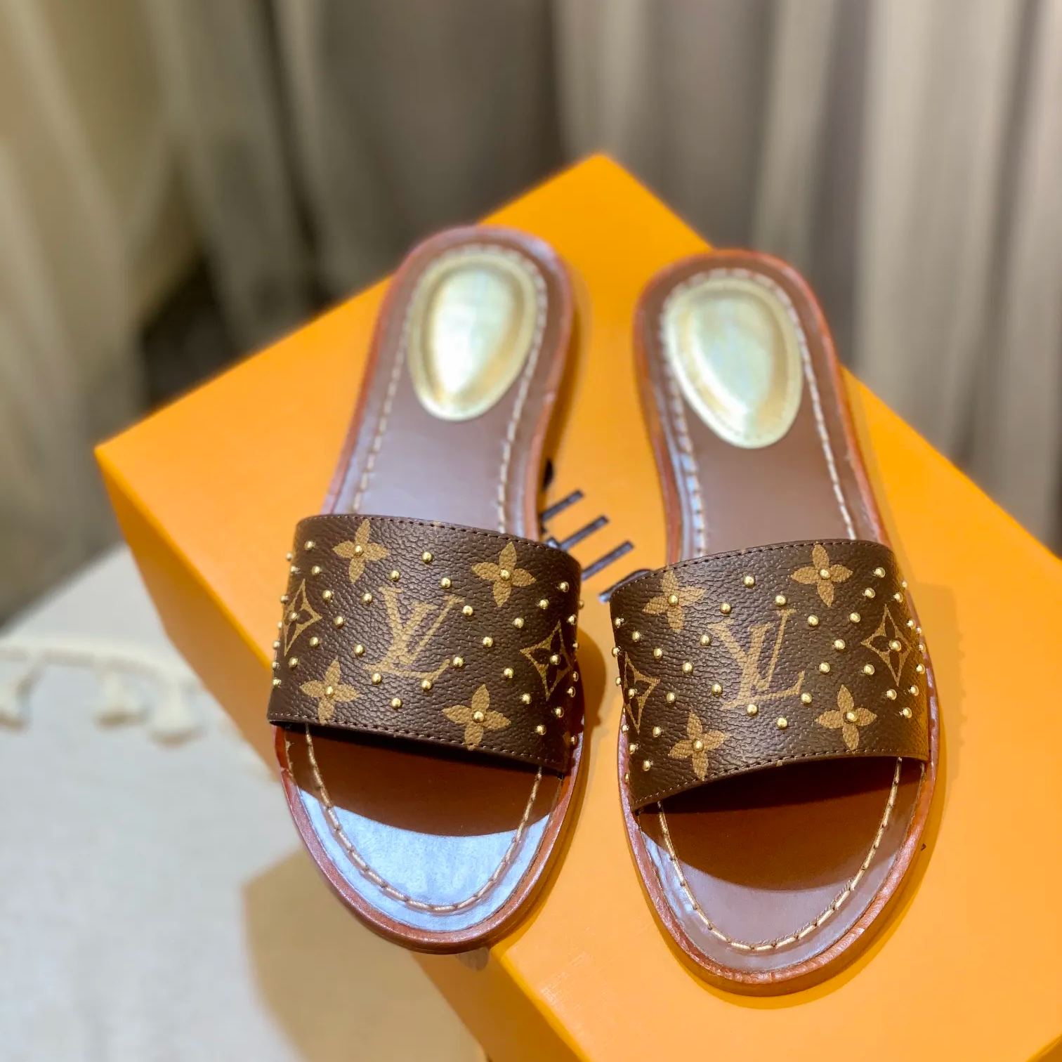 New fashion splicing all-match slippers XC-050901