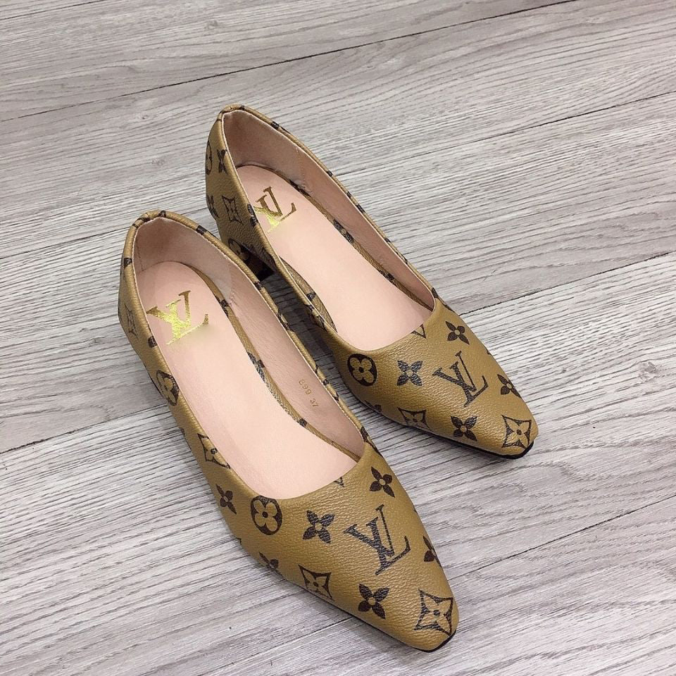 New versatile shallow cut shoes PD10051804