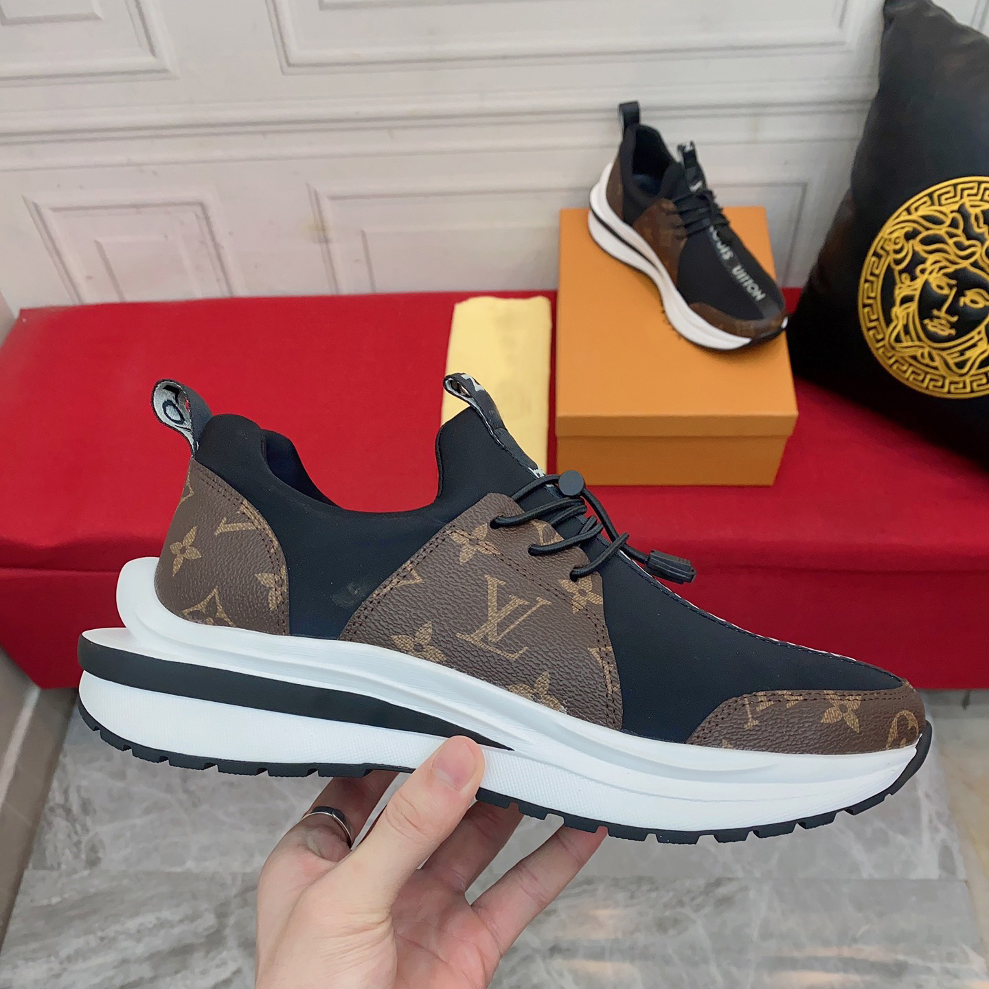 Classic Brand Brown Men's Sneakers