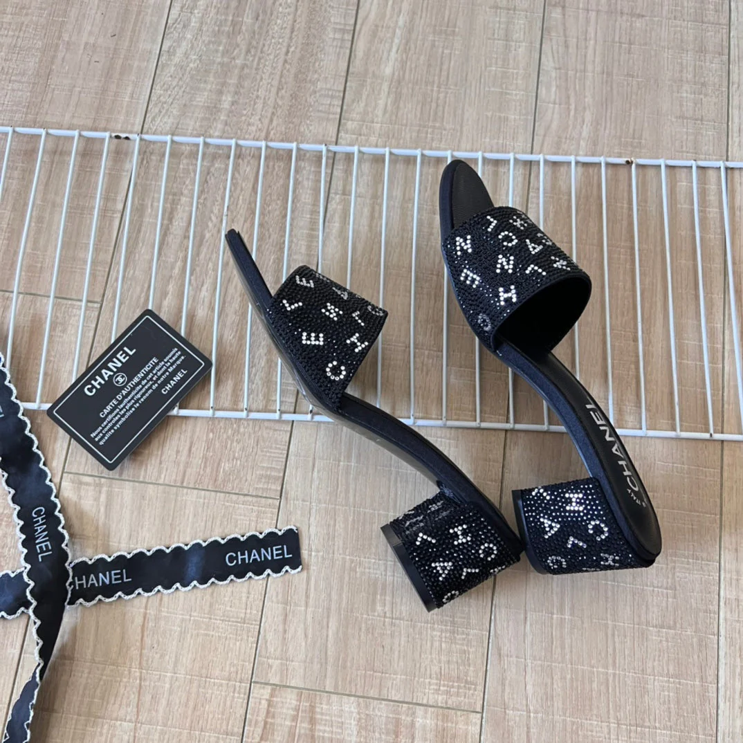 Early summer-letter rhinestone high-heeled sandals, heel height 6.0CM