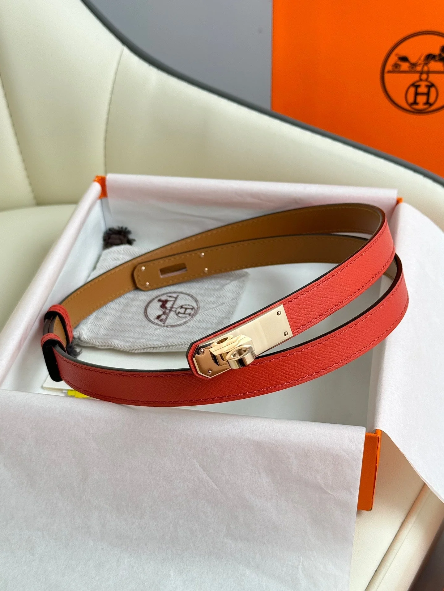 Imported leather adjustable length belt