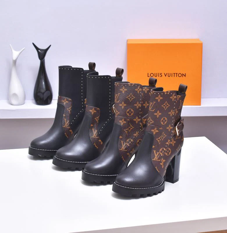 Classic high-heeled Martin boots, 9.5CM high